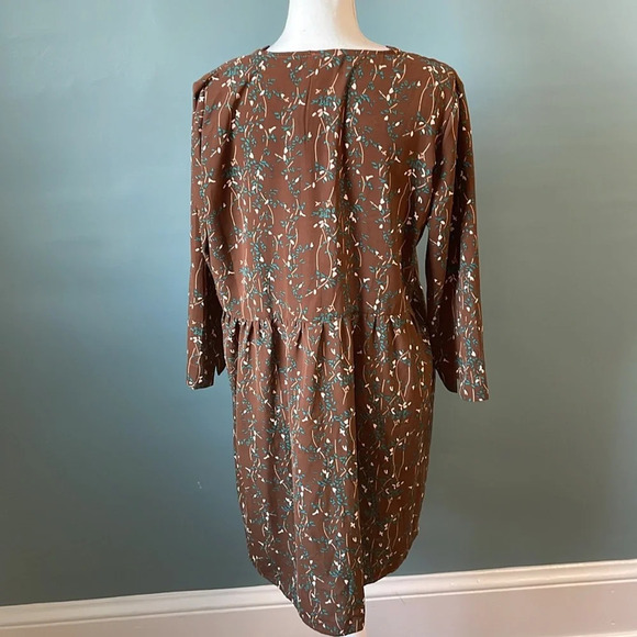 Brown floral long sleeve babydoll dress size medium large France CS - Picture 3 of 5